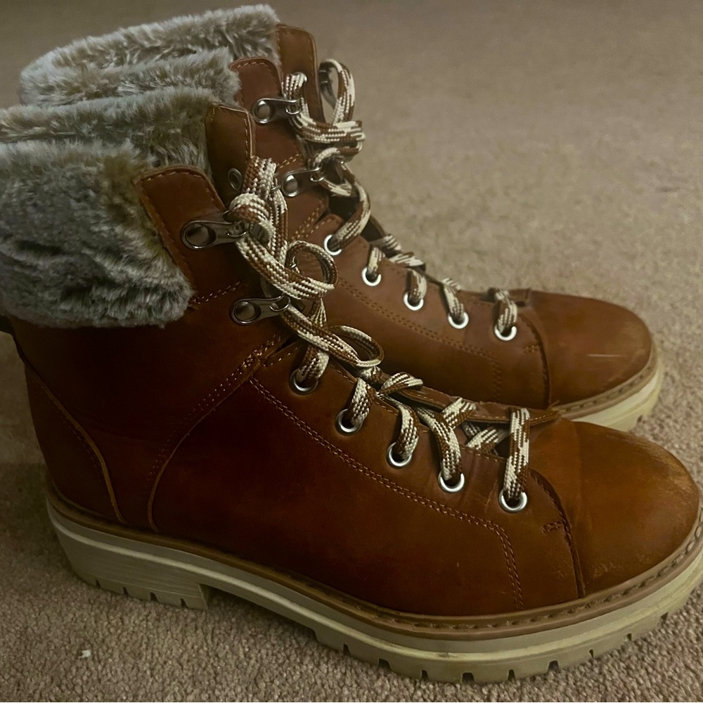 Time And Tru warm leather boots with fur women’s